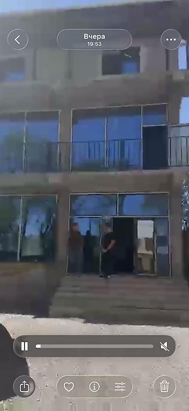 аренда каые: Продаю дом с возможностью перепрофилировать по ком помещение - — 1