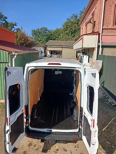 tank 3 pro: Ford Transit: 2.2 l | 2014 il Van body type — 6
