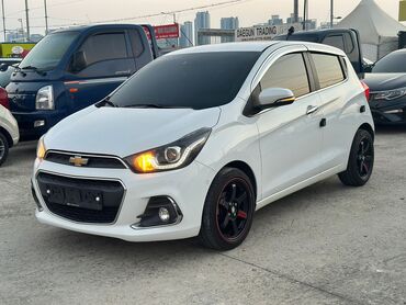 бишкек машына: Chevrolet Spark: 2016 г., 0.1 - engine capacity л, Автомат, Бензин, Хетчбек