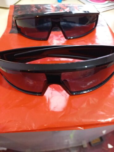 Eynəklər: Gün eynəyi, Yeni — 13