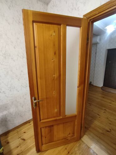 Otaq qapıları: Taxta qapılar satılır.Heç bir zədəli yeri yoxdur. 9 ədəd mövcuddur. 1 -da lalafo.az — 13 Otaq qapıları: Taxta qapılar satılır.Heç bir zədəli yeri yoxdur. 9 ədəd mövcuddur. 1 — 13