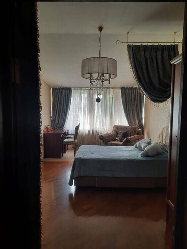 Продажа квартир: ‼️Продается 5-комнатная‼️ Площадь: 194 м² Кухня: 32 м² Этаж: 4/4 — 3