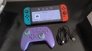 Аксессуары для консолей: Продаю геймпад для Nintendo switch/ ПК / смартфонов. Состояние — 5