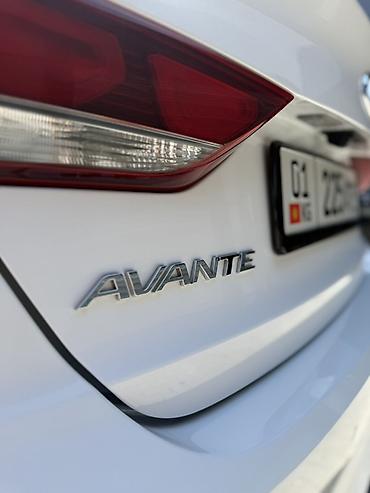 ate: Hyundai Elantra: 2018 г., 1.6 л, Седан — 6