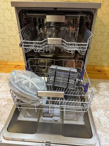 Qabyuyan maşınlar: Qabyuyan maşın Beko, Tam qabaritli (60 sm.), Quraşdırılan, İşlənmiş — 7