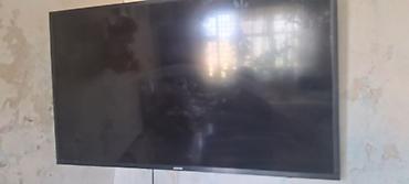 Телевизоры: Б/у Телевизор Samsung LED экран 4K (3840x2160), Самовывоз — 4