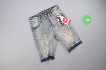 999 товарів | lalafo.com.ua: Жіночі джинсові шорти з фабричними потертостями Hot Kiss, р