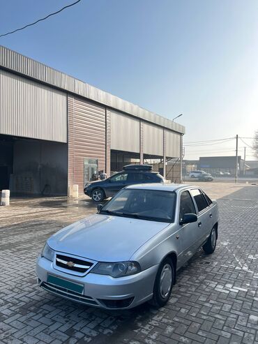 Daewoo: Daewoo Nexia: 2011 г., 1.6 л, Механика, Бензин, Седан at lalafo.kg — 3 Daewoo: Daewoo Nexia: 2011 г., 1.6 л, Механика, Бензин, Седан — 3