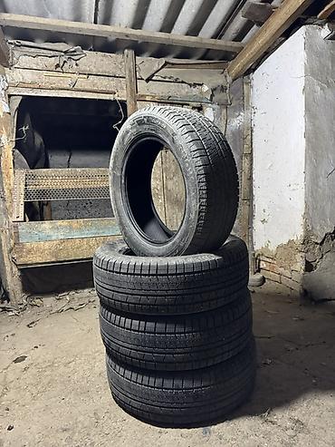 225 75 15: Продаю зимнюю автомобильную резину Crossmax. * Бренд: Crossmax * — 2