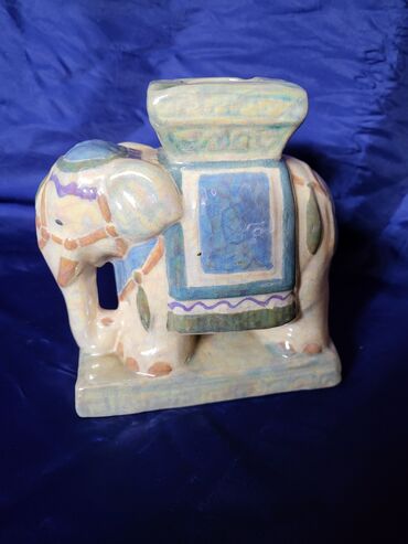 Figure: Figura, bоја - Šareno, Novo — 9