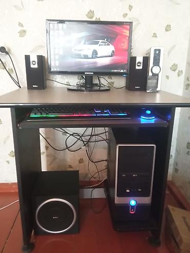 computer monitor: Masaüstü kompüter komplekti PC yaxsi veziyyetde Masayla birge 16gb ram — 1