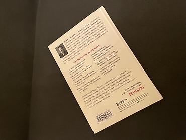 Kitablar və jurnallar: Məhsul: Kitab – “Это началось не с тебя” (Mark Uollin) Dil: Rus dili — 2