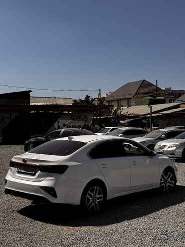 машина алам рассрочкага: Kia Cerato: 2018 г., 1.6 л, Автомат, Бензин, Седан