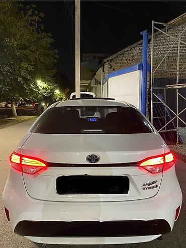 авто гибриды: Toyota Levin: 2022 г., 1.8 л, Автомат, Гибрид, Седан — 3