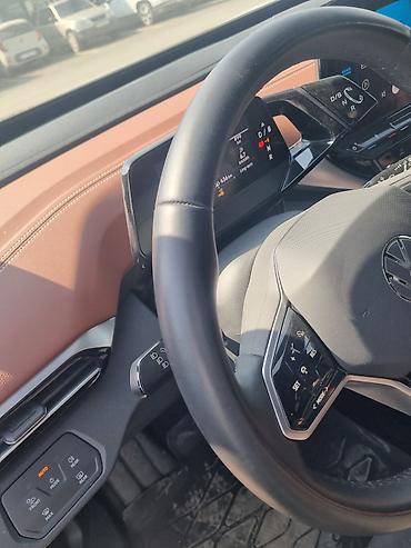 трекер авто: Volkswagen ID.4: 2023 г., Электромобиль, Кроссовер — 2