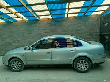 подсветка на машину: Volkswagen Passat: 2003 г., 2 л, Механика, Бензин, Седан