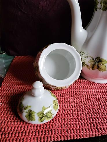 Ostali antikviteti: Servis za kafu,caj nemacka wunsiedel porcelan Bavaria 70te. Nemacki na lalafo.rs — 11 Ostali antikviteti: Servis za kafu,caj nemacka wunsiedel porcelan Bavaria 70te. Nemacki — 11