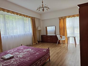 Продажа коттеджей и домов: Продается двухэтажный коттедж площадью 197 кв. м. вместе с участком — 14