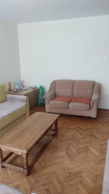 Dugoročni najam stanova: 2 sobe — 9