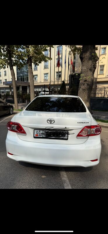 corolla runx: Toyota Corolla: 2013 г., 1.6 л, Автомат, Бензин, Седан