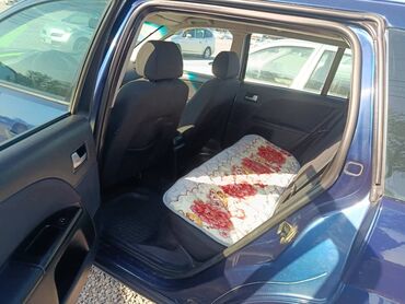 Ford: Ford Mondeo: 2003 г., 2 л, Механика, Бензин, Универсал — 11