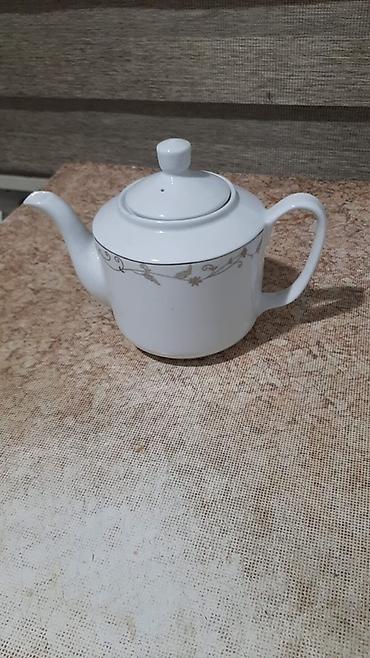 Ağ rəngli farfor çaydan - Material: yüksək keyfiyyətli