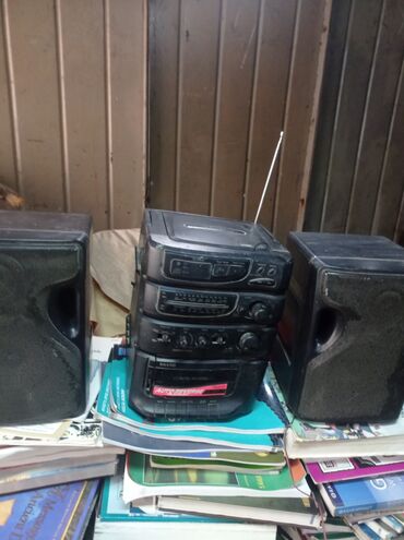 магнитафон ремонт: Продается музыкальный центр SANYO требуется ремонт не включается