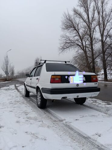 автомобиль на обмен: Volkswagen Jetta: 1990 г., 1.8 л, Бензин, Седан