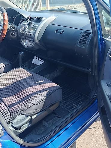 китайский фит: Honda Fit: 2005 г., 1.4 л, Автомат, Бензин, Хэтчбэк — 3
