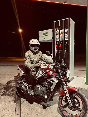 мото кацилка: Naked Kawasaki, 500 куб. см, Бензин, Взрослый, Б/у — 1