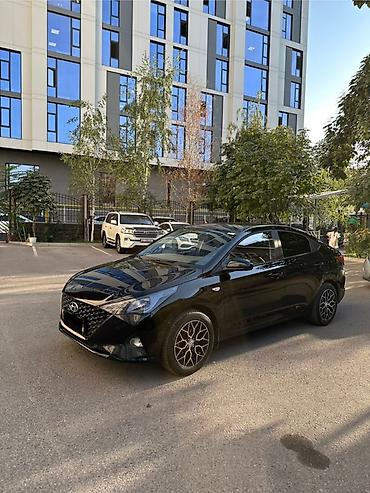 чери: Hyundai Solaris: 2020 г., 1.4 л, Автомат, Бензин, Седан — 2