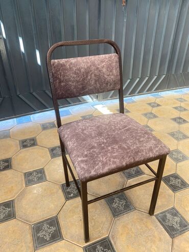 Стулья для кухни: Железные стулья! Продаются железные стулья, осталось . Цена — 18