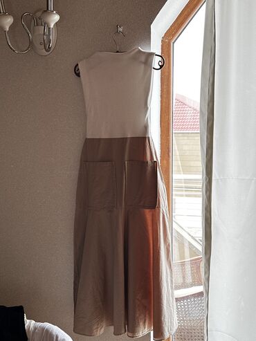 Пиджаки: Повседневное платье, Миди, Zara, S (EU 36)