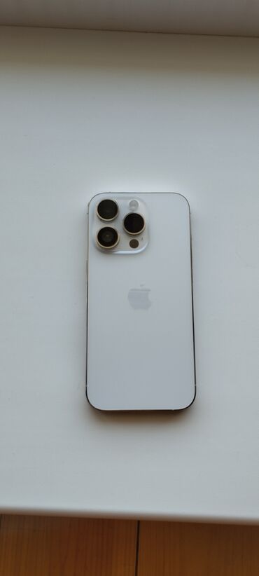 Apple iPhone: IPhone 14 Pro, Серебристый