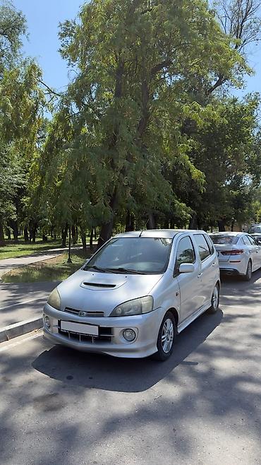Daihatsu YRV: 2003 г., 1.3 л, Автомат, Бензин, Хэтчбэк