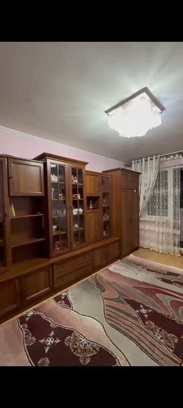 квартира требуется: 3 комнаты, 58 м², 104 серия, 3 этаж, Старый ремонт
