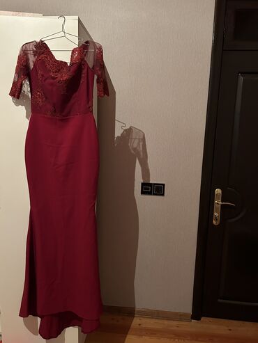 uzun donlar: Вечернее платье