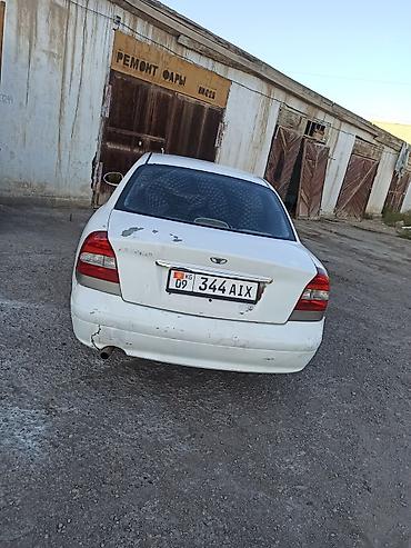 эбу нексия: Daewoo Nubira: 1999 г., 1.5 л, Механика, Бензин, Седан — 3
