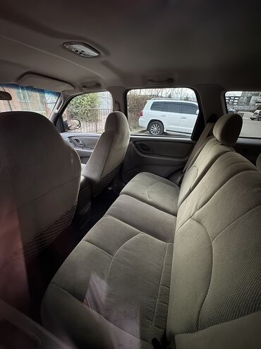 Mazda: Mazda Tribute: 2001 г., 3 л, Автомат, Бензин, Кроссовер — 8