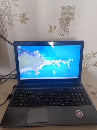Acer: İşlənmiş Acer Aspire, 15.6 ", Intel Core i3, 256 GB, Ünvandan götürmə, Pulsuz çatdırılma, Ödənişli çatdırılma