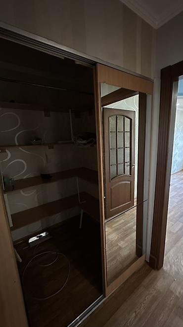 Продажа квартир: 3 комнаты, 53 м², Дордой Плаза ТРЦ 104 серия, 4 этаж, Косметический ремонт — 6