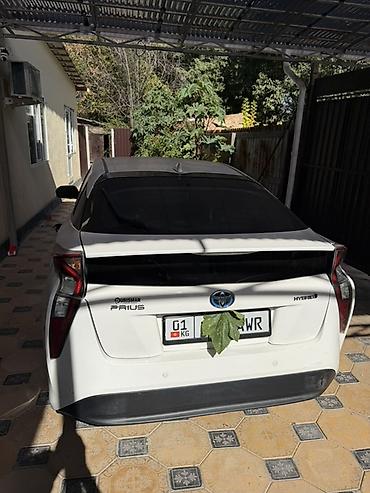Toyota: Toyota Prius: 2018 г., 1.8 л, Автомат, Гибрид, Хэтчбэк — 6