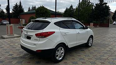 Hyundai: Hyundai ix35: 2 l | 2013 il Ofrouder/SUV — 15