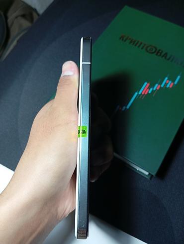 honor x7d: Xiaomi, 13, Б/у, 256 ГБ, цвет - Белый, 1 SIM, 2 SIM — 2
