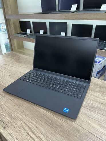 компьютер клуб: Ноутбук, Dell, 8 ГБ ОЗУ, Intel Core i3, 15.6 ", Б/у, Для несложных задач, память NVMe SSD