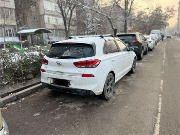 Hyundai: Hyundai i30: 2018 г., 1.6 л, Автомат, Дизель, Хэтчбэк — 4