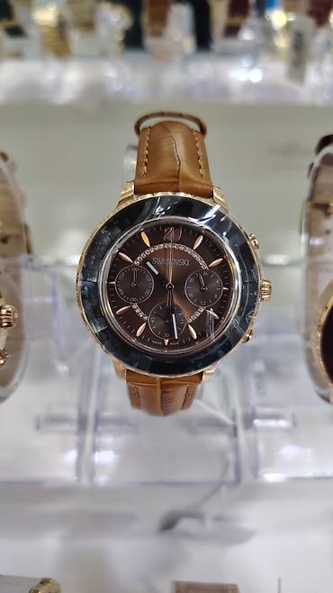 smar saat: Swarovski qadın qol saatları – Swiss Made - Model: Swarovski qadın — 2