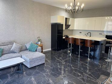 Həyət evləri və villaların satışı: Mərdəkan 4 otaqlı, 110 kv. m, Yeni təmirli — 4