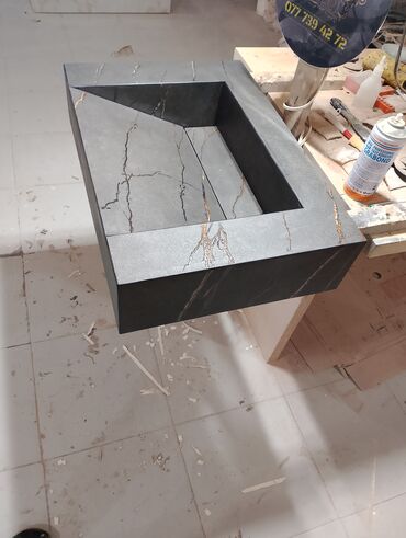 Hamam üçün aksessuarlar: Mərmər effektli konsol-lavabo modulu - Material: Parlaq səthli — 11