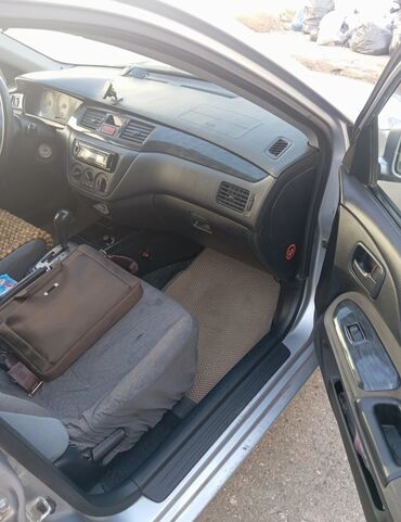 Mitsubishi: Mitsubishi Lancer: 2004 г., 1.6 л, Автомат, Бензин, Седан — 7